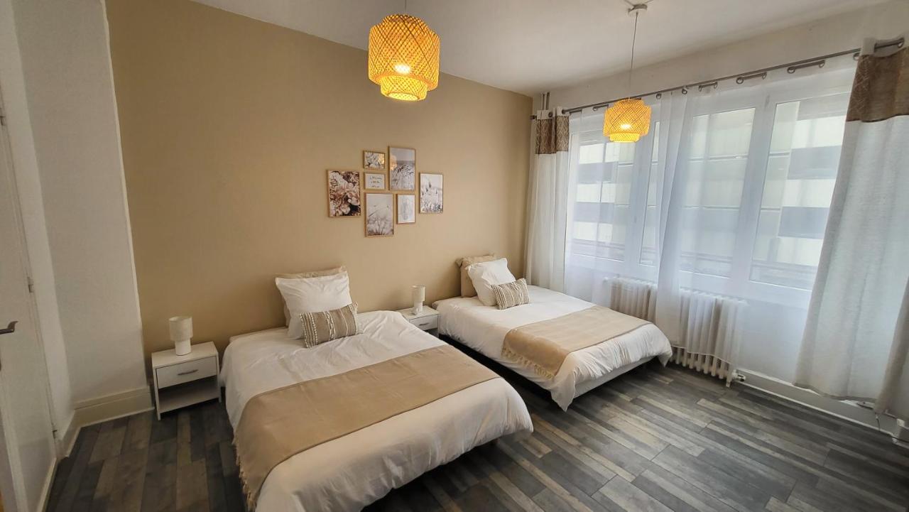 Logement Spacieux - Face A La Gare Et Centre-Ville Epinal Bagian luar foto